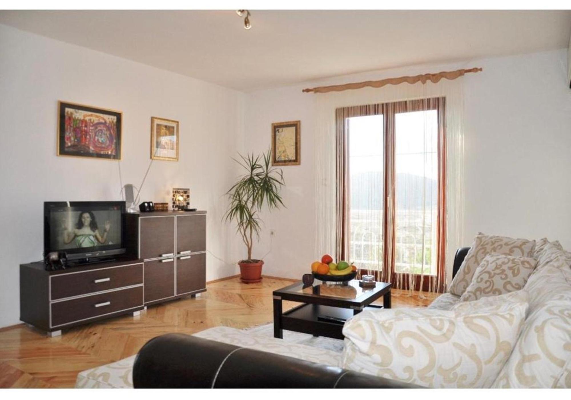 Nice View Apartment Ivanica Zewnętrze zdjęcie
